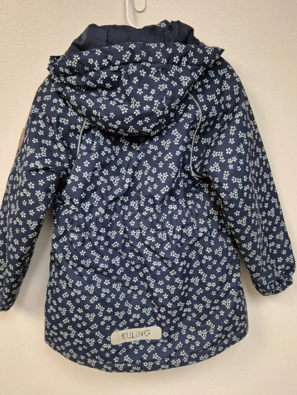 Kuling Winter Hooded Jacket Navy Floral sz 6Y/122